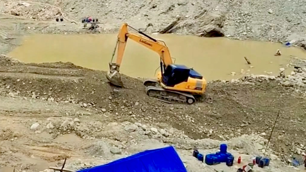 Salah satu aktivitas tambang ilegal emas di Provinsi Sulawesi Tengah Indonesia