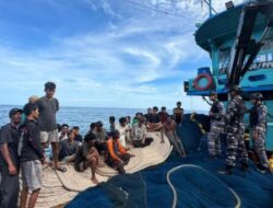 TNI AL Tangkap Kapal Pembawa Sabu di Selat Malaka