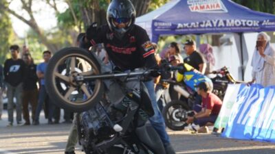 Aksi Seru Stunt Rider di Kota Palu Bikin Penonton Deg-degan!