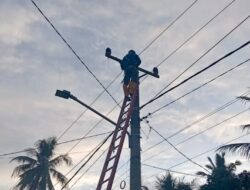 PLN UP3 Palu Pulihkan Listrik Terdampak Banjir dan Longsor