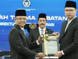 Agus Andrianto Lantik Hendarsam Marantoko sebagai Dirjen Imigrasi