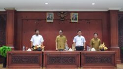 Sekda Parigi Moutong Zulfinasran membuka Forum Komunikasi dan Kemitraan Fasilitas Kesehatan.