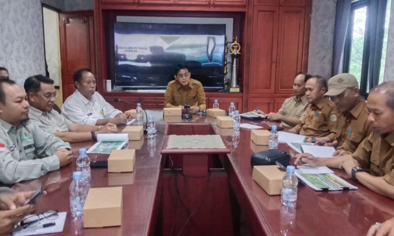 Bupati Parigi Moutong Erwin Burase membuka Rapat Koordinasi Gugus Tugas Reforma Agraria Tahun 2026.