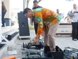 Imigrasi Palu Musnahkan 4 Printer Paspor Senilai Rp 731 Juta
